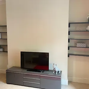 Beautiful 2 Bedroom Apartment- Prime Location, Centre Aberdeen
